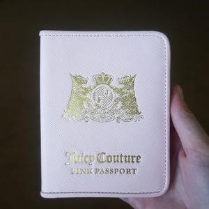 Juicy passport cover